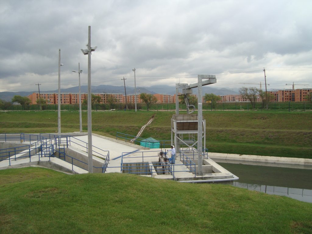 Grid cleaner Bogota Colombia