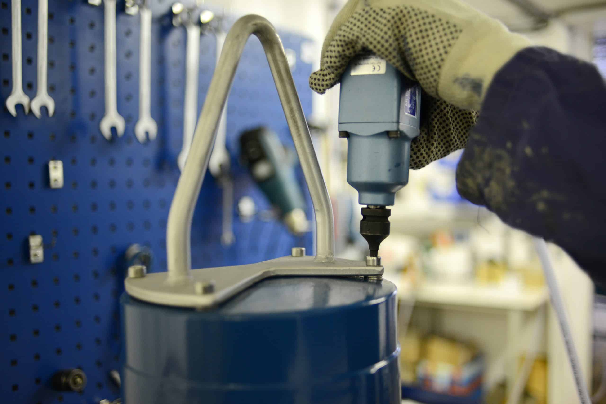 Landy Pumps Production, Sneek